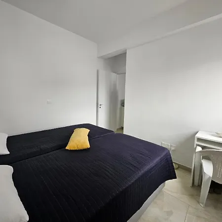 Sunset One-bedroom Suite, Close To The Larnaca